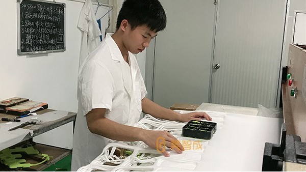 硅膠口罩材料針刺棉的過(guò)濾效果怎么樣？