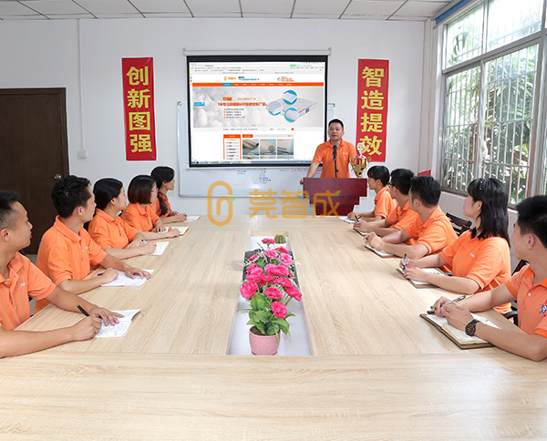 無膠棉服務團隊