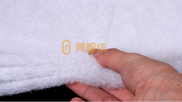 針刺無紡布廠-精做強(qiáng)才是目標(biāo)