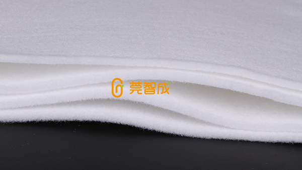 耐高溫針刺棉是用什么材質(zhì)制成的？